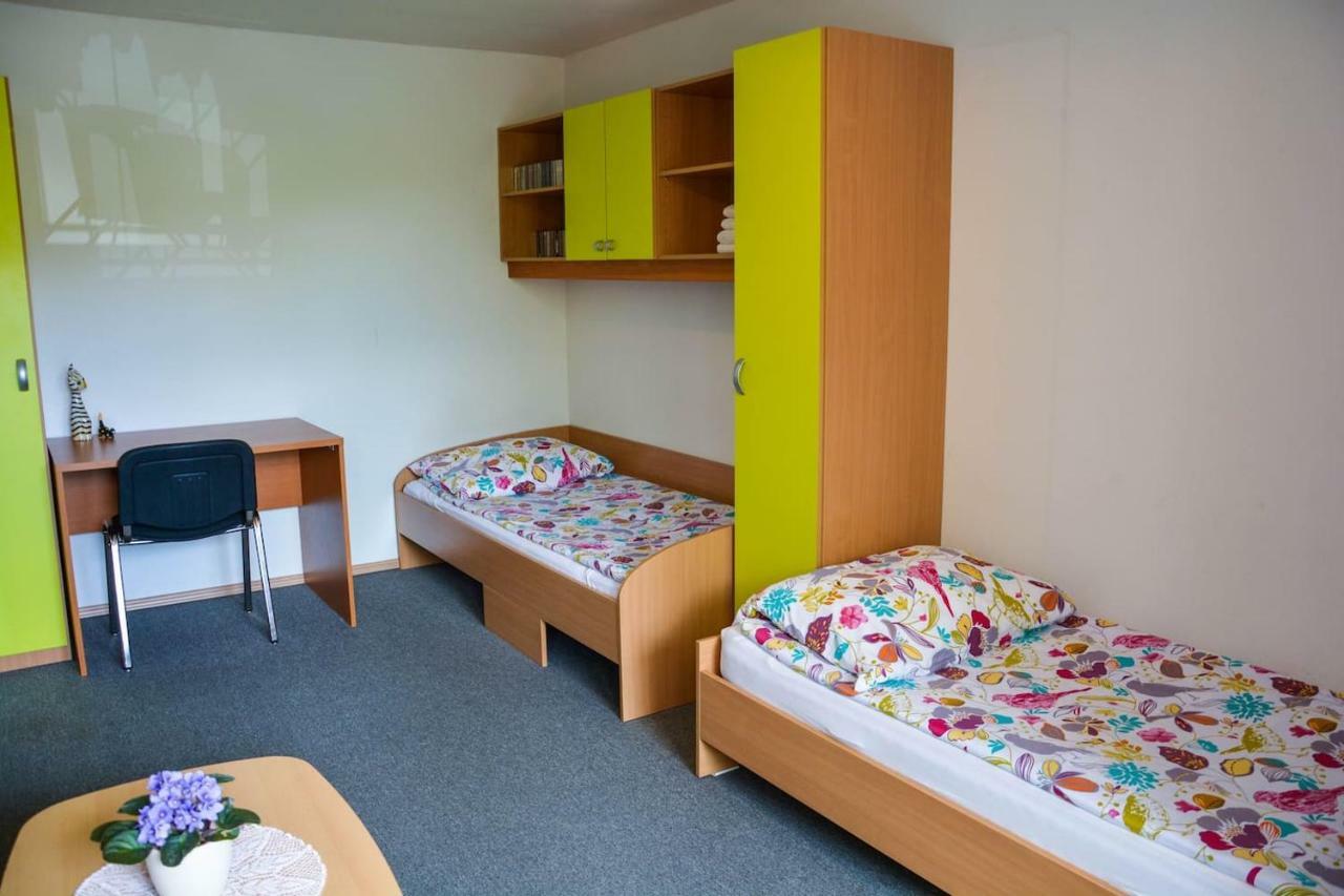 Homestay Rosalia Lubiana Esterno foto