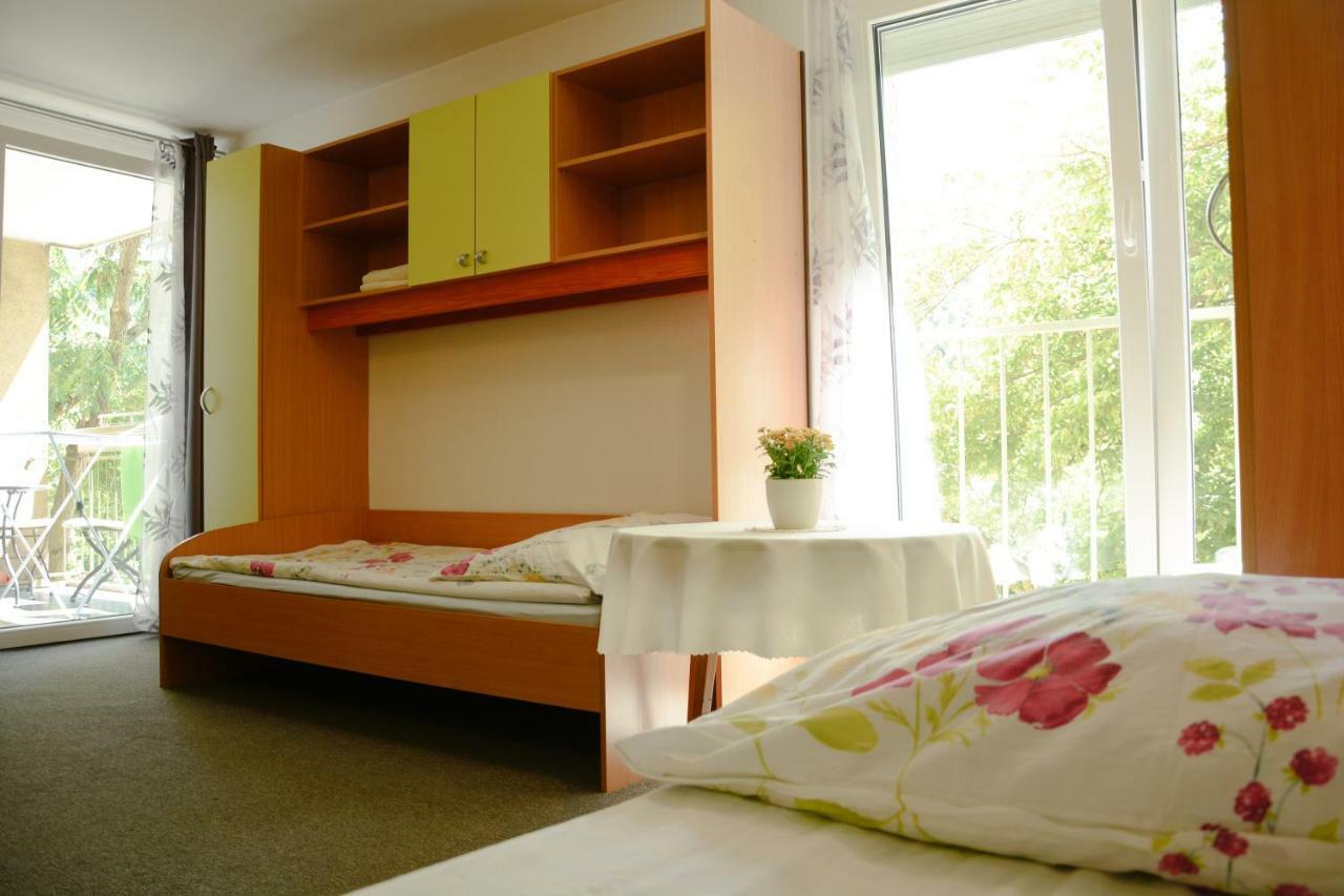 Homestay Rosalia Lubiana Esterno foto